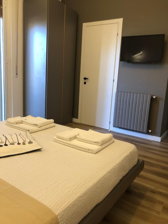 A Due Passi Dalla Scalinata Rooms Caltagirone Eksteriør bilde