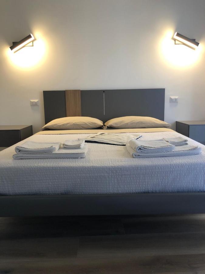 A Due Passi Dalla Scalinata Rooms Caltagirone Eksteriør bilde