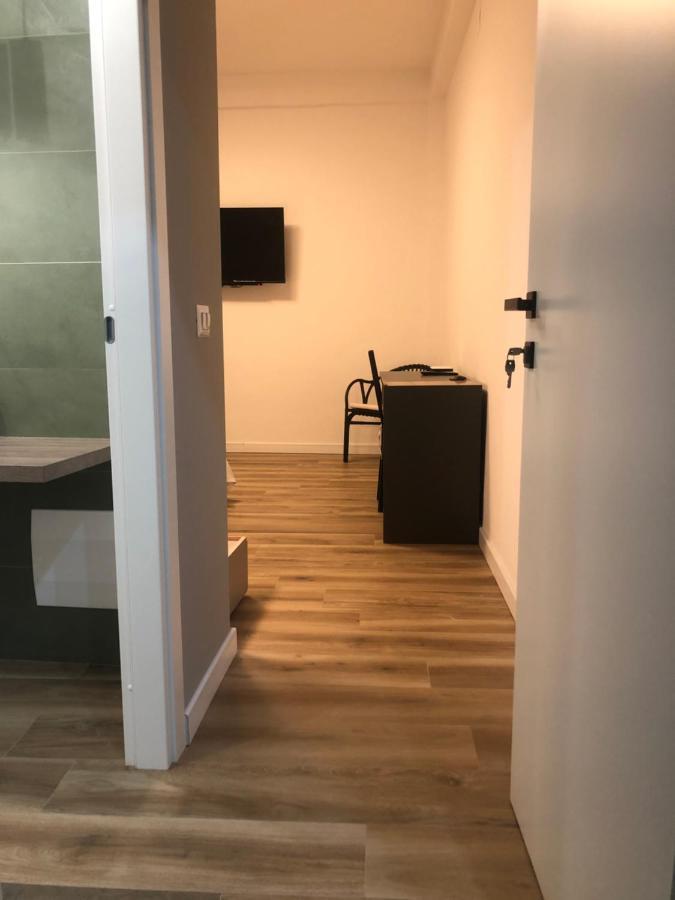 A Due Passi Dalla Scalinata Rooms Caltagirone Eksteriør bilde