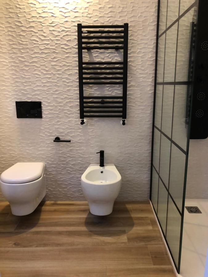 A Due Passi Dalla Scalinata Rooms Caltagirone Eksteriør bilde